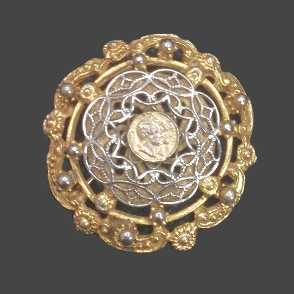 Etruscan Medallion Brooch Pin Vintage Napoleon Coin Round Open Work Filigree - Picture 9 of 10